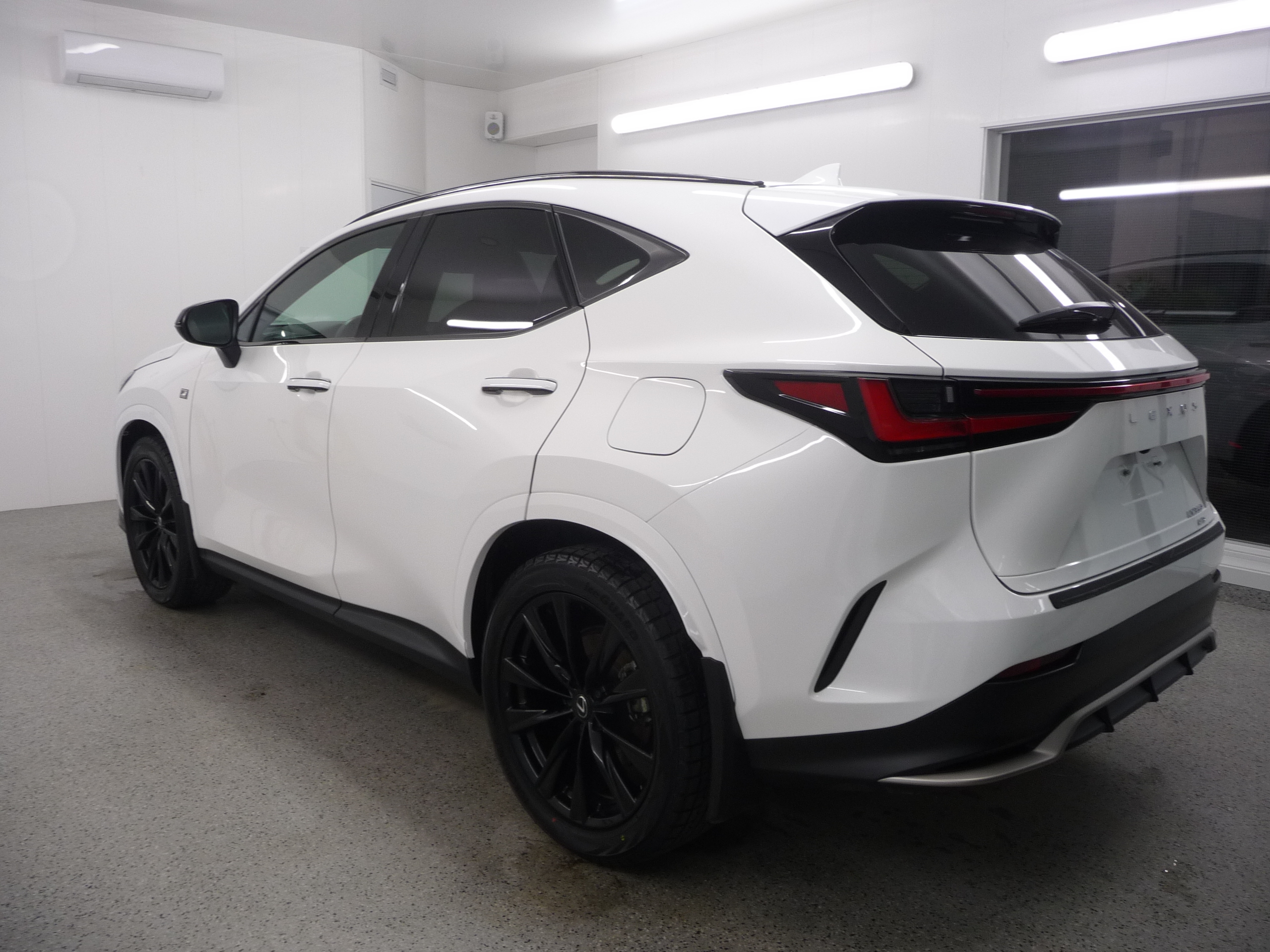 Lexus NX 2024