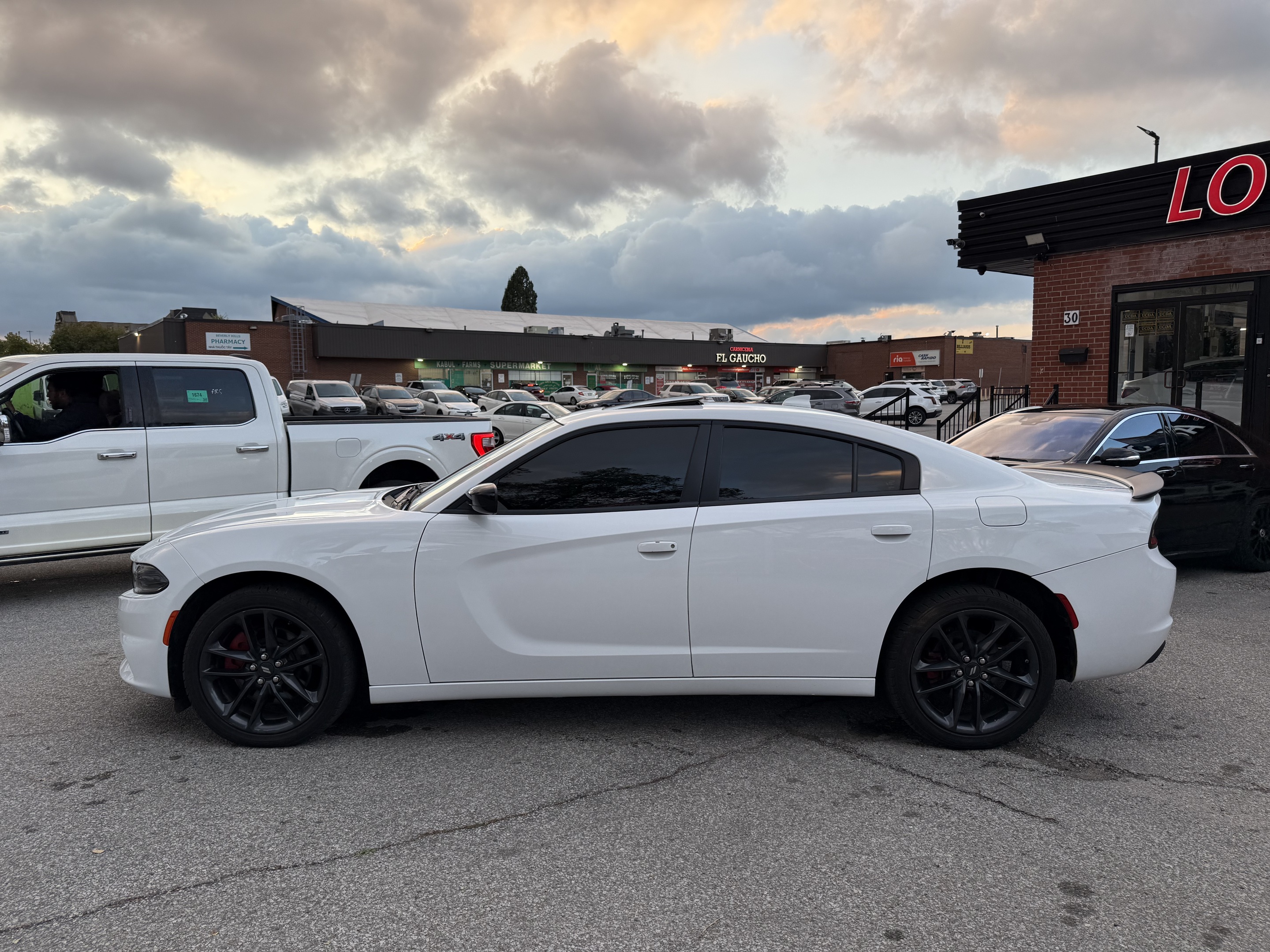 Dodge Charger 2023