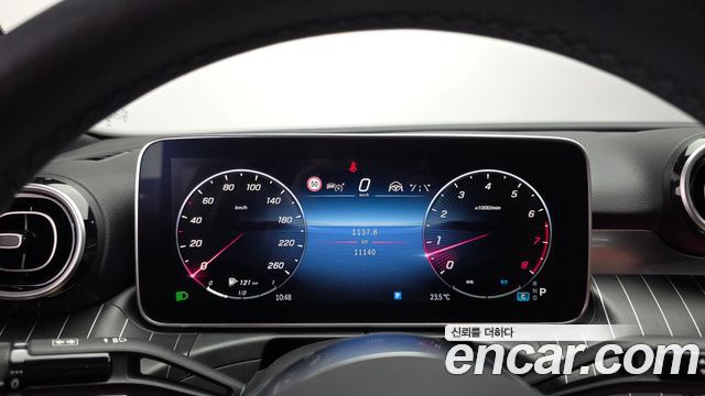 Mercedes-Benz C-Класс 2024