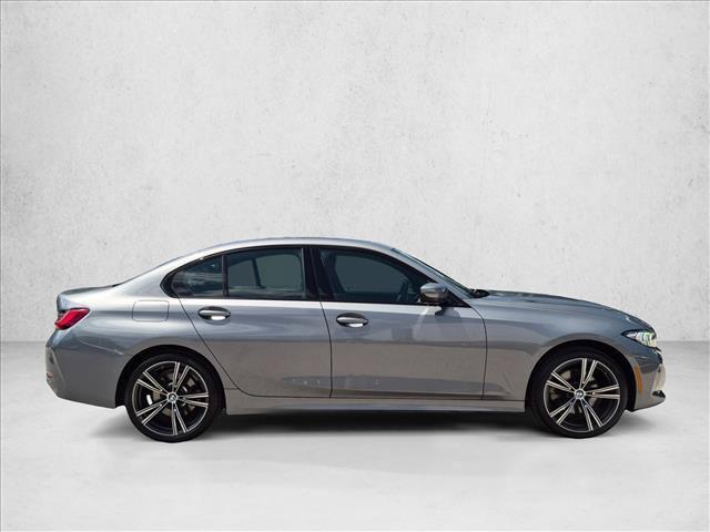 BMW 330 2023