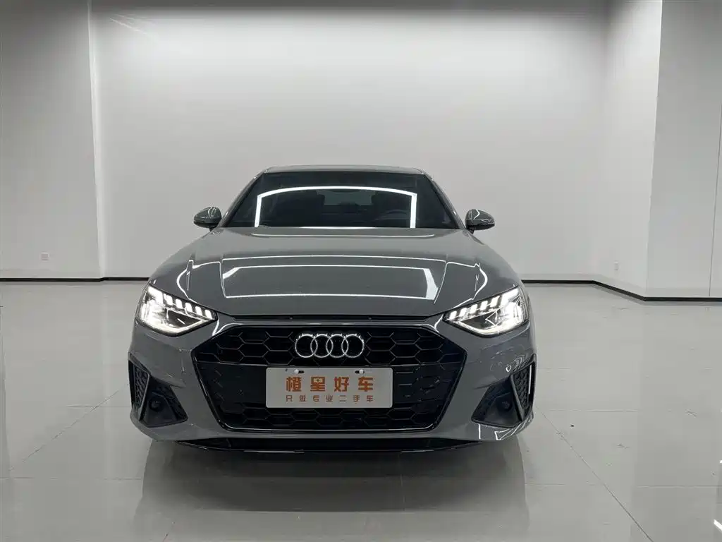 Audi A4 2025