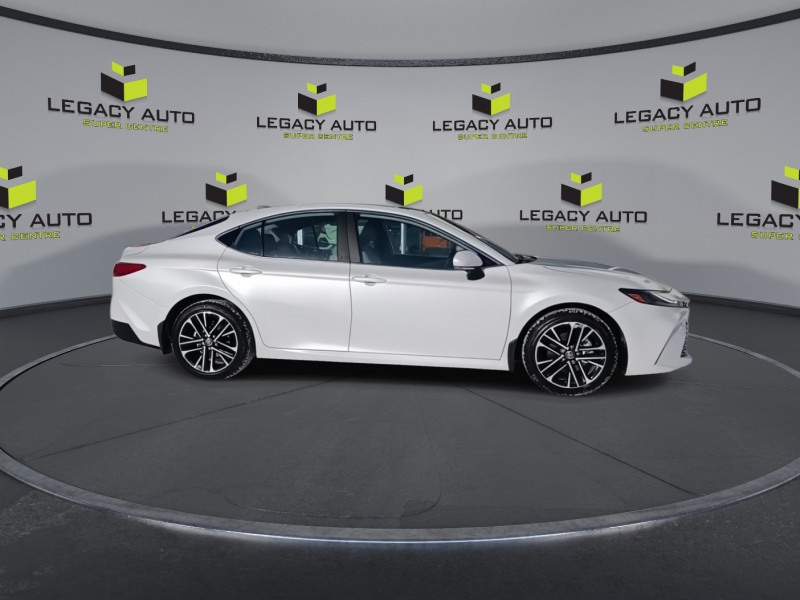 Toyota Camry 2025