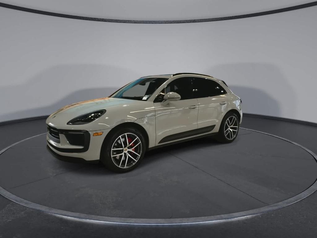 Porsche Macan 2024