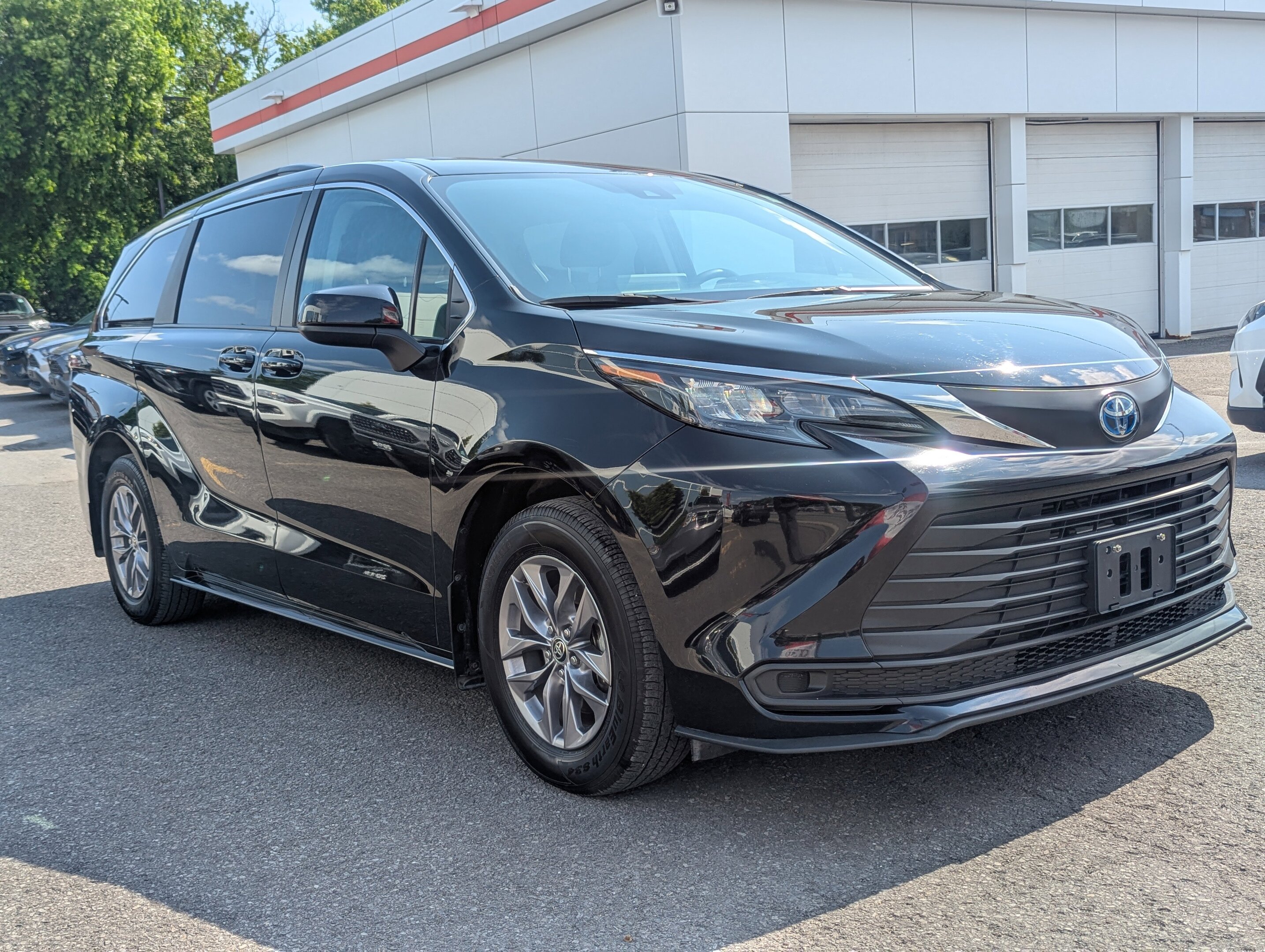 Toyota Sienna 2024