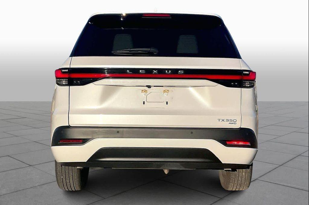 Lexus TX 2025