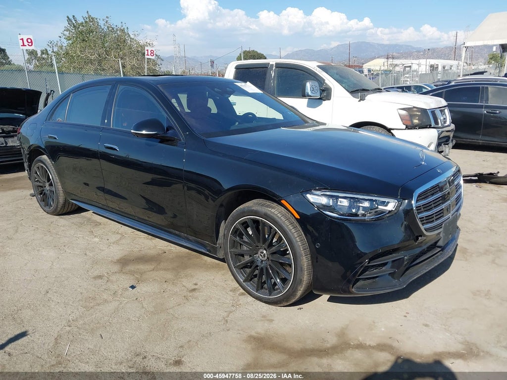 Mercedes-Benz S-Класс 2023