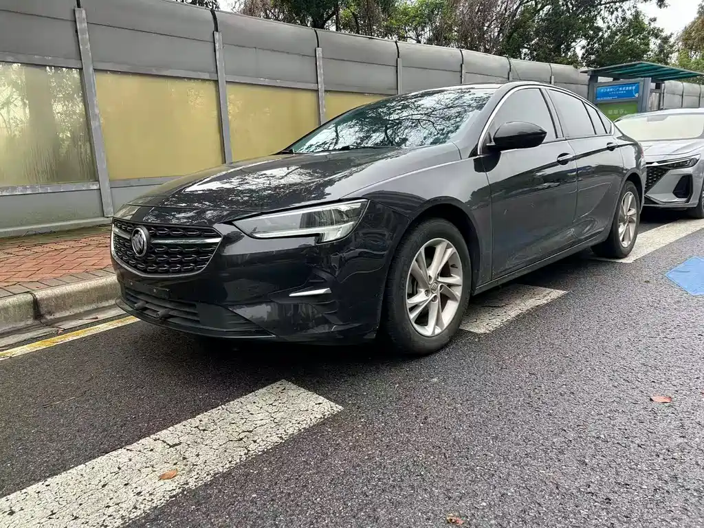 Buick Regal 2021