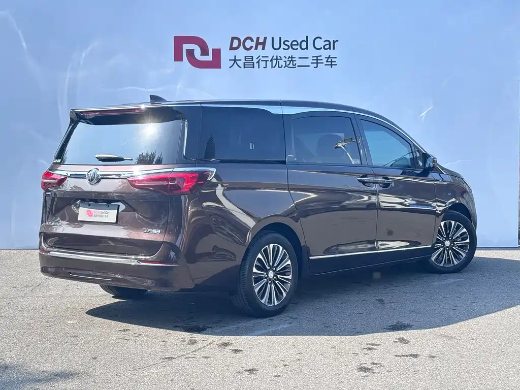 Buick GL8 2021