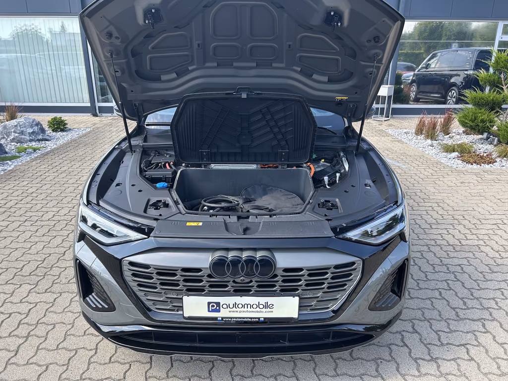 Audi Q8 e-tron 2023