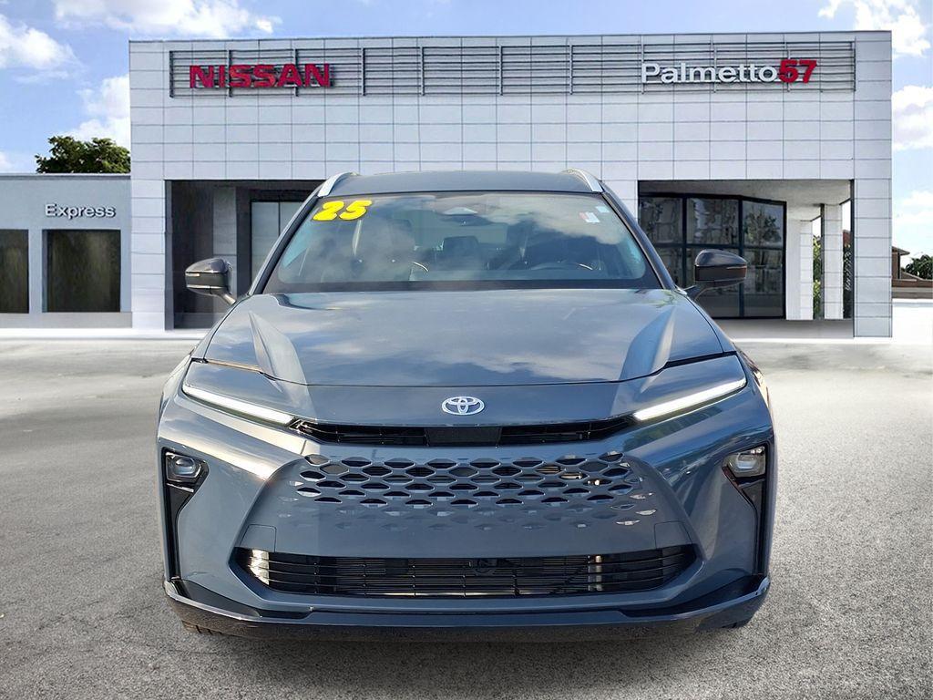 Toyota Crown 2025