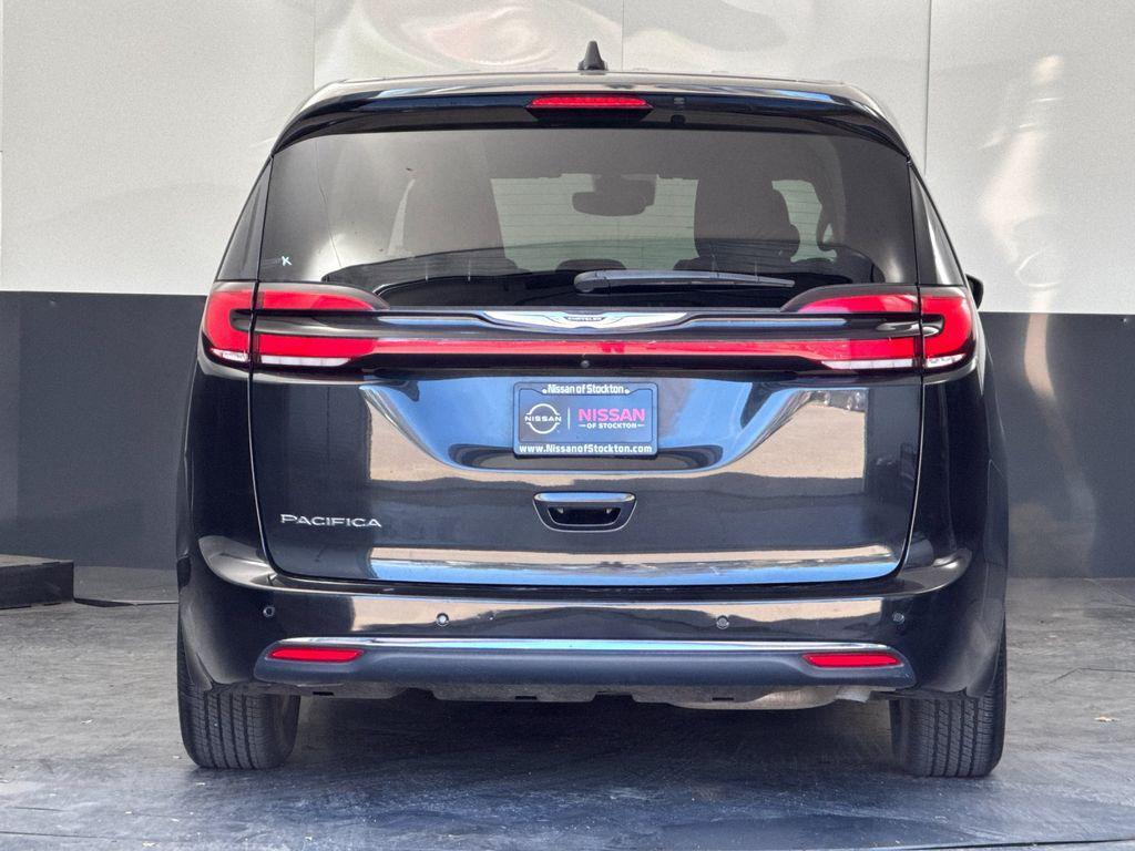 Chrysler Pacifica 2023