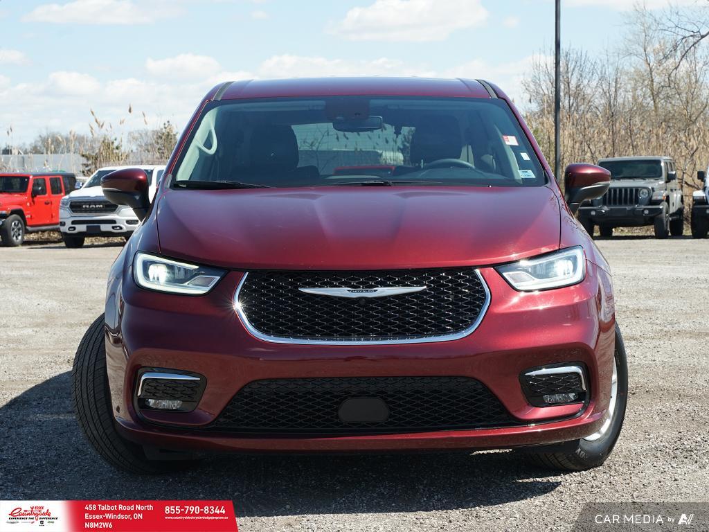 Chrysler Pacifica 2023