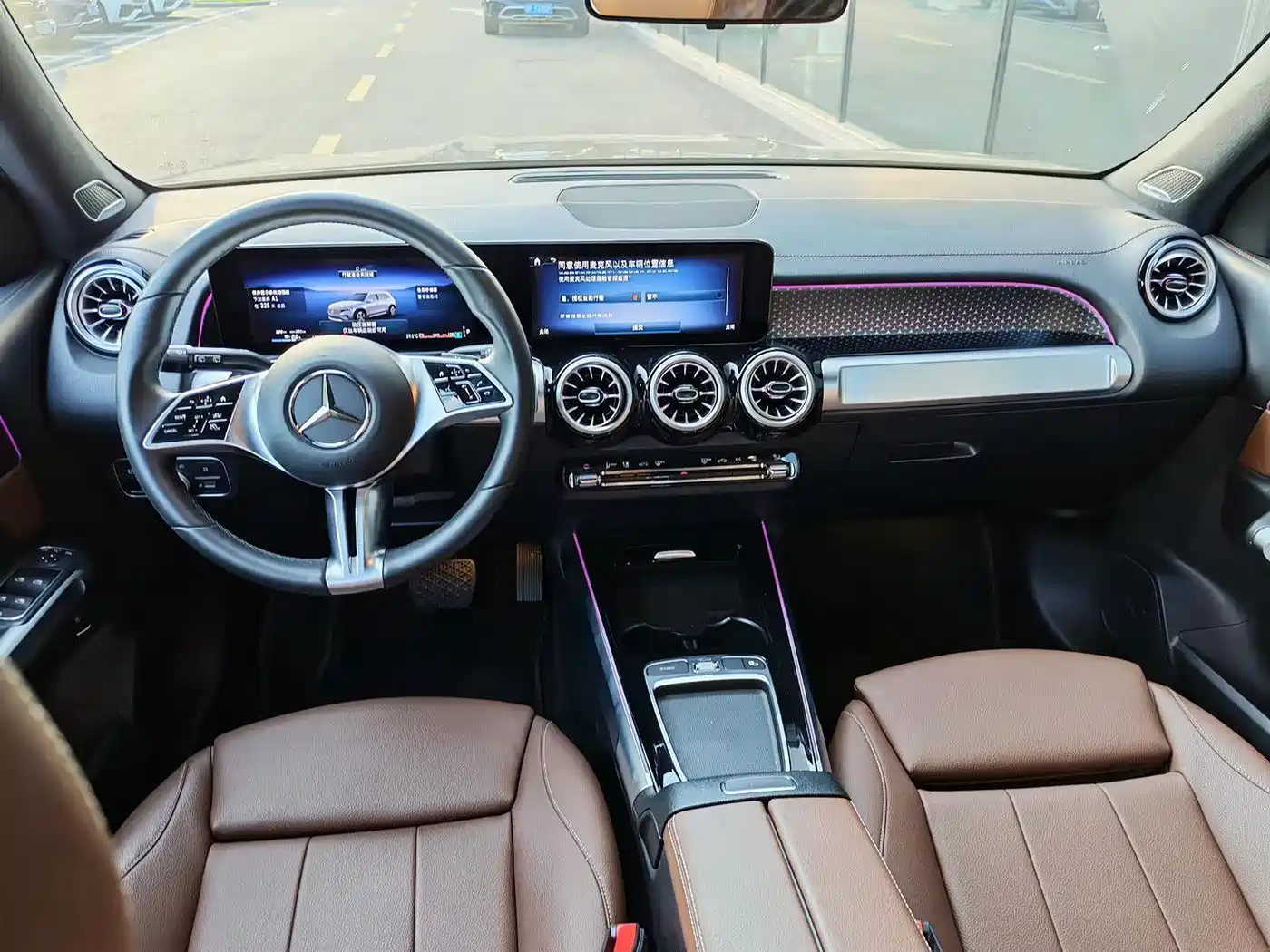 Mercedes-Benz EQB 2024