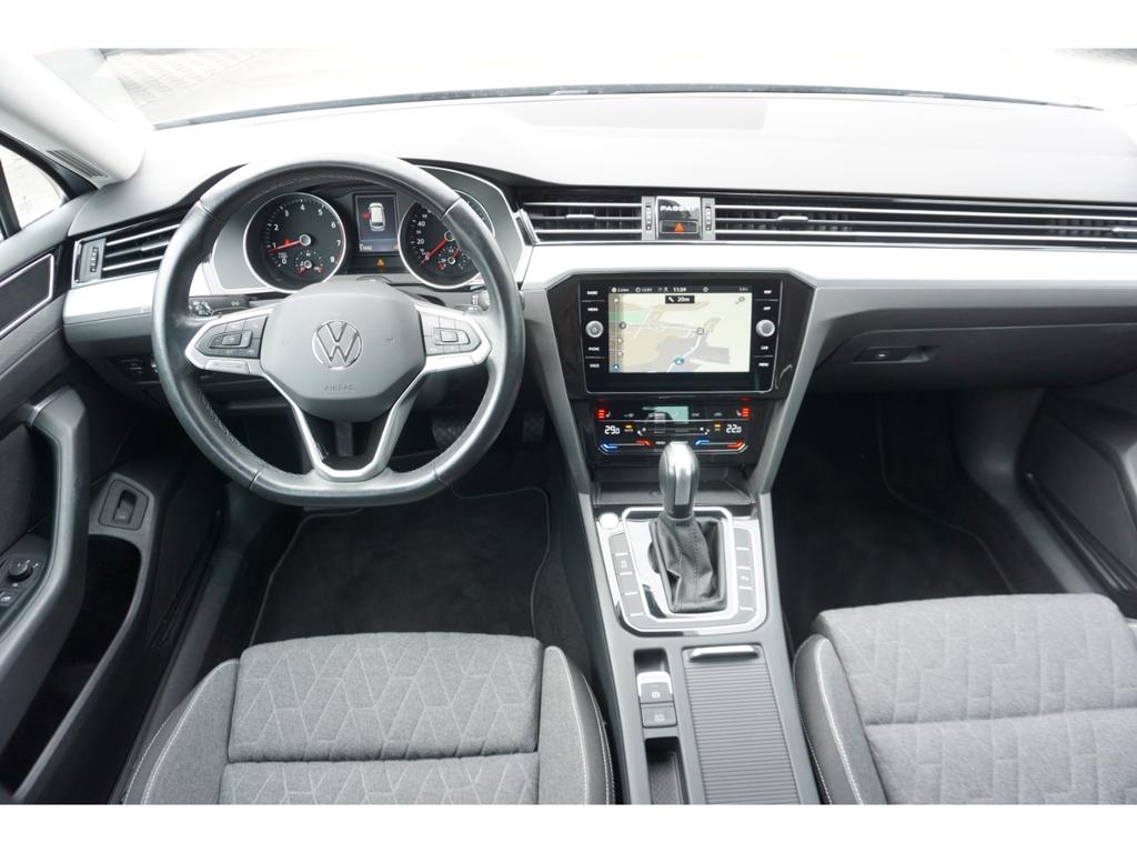 Volkswagen PASSAT VARIANT 2024