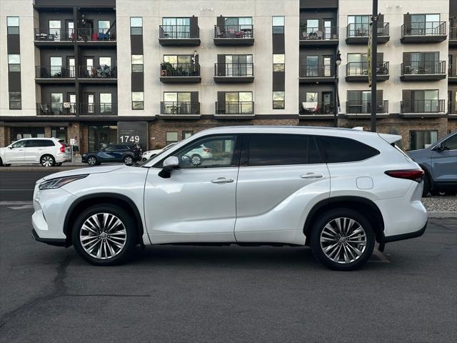 Toyota Highlander 2021