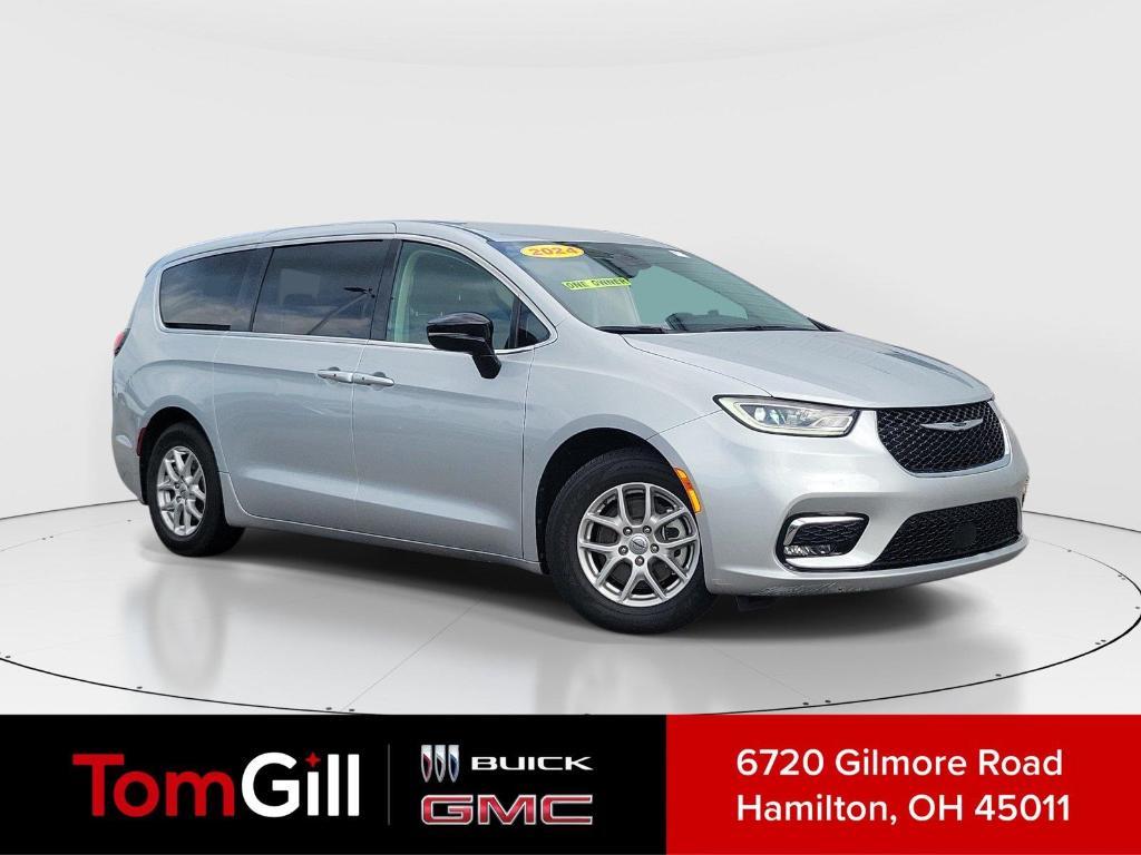Chrysler Pacifica 2024