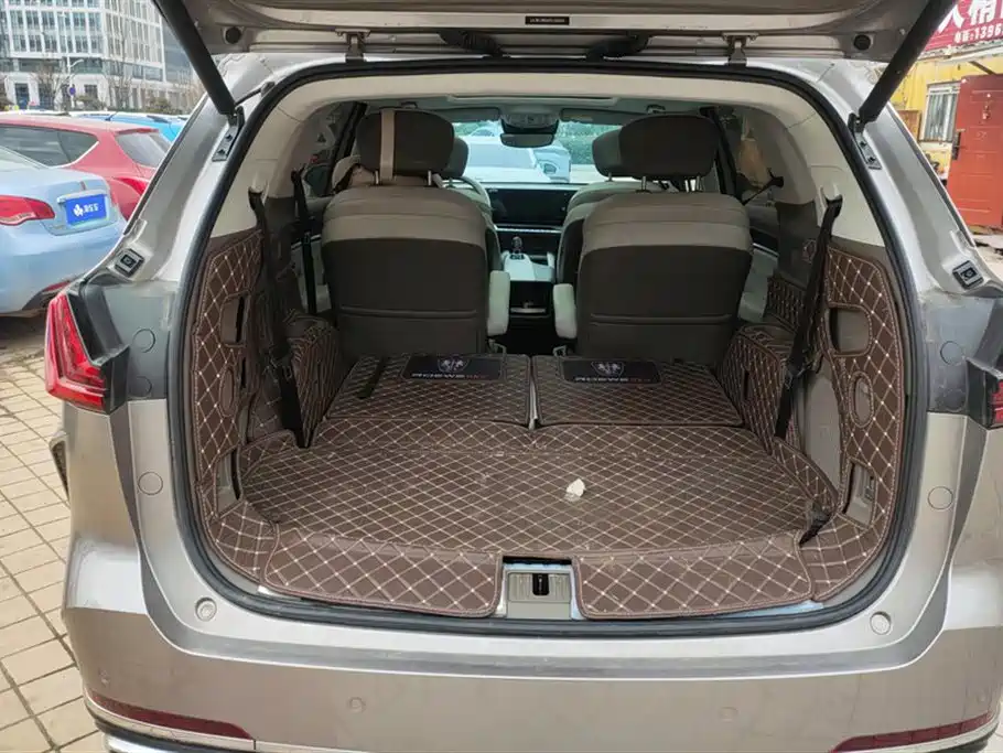 Roewe RX9 2023
