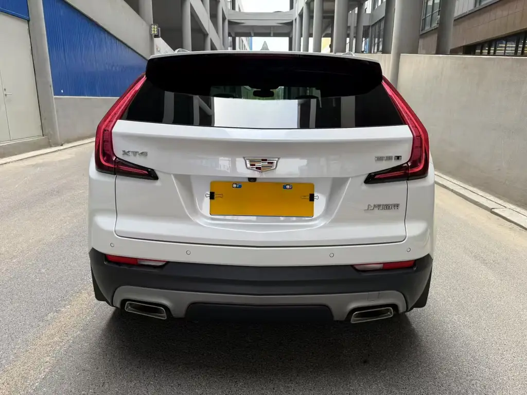 Cadillac XT4 2021