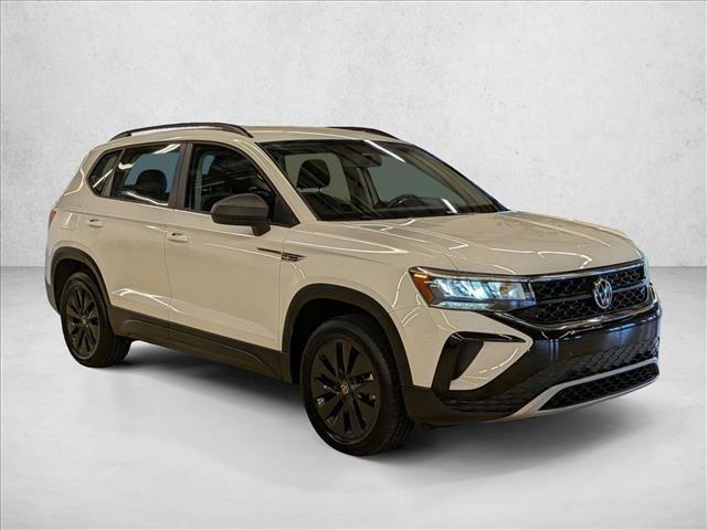 Volkswagen Taos 2022