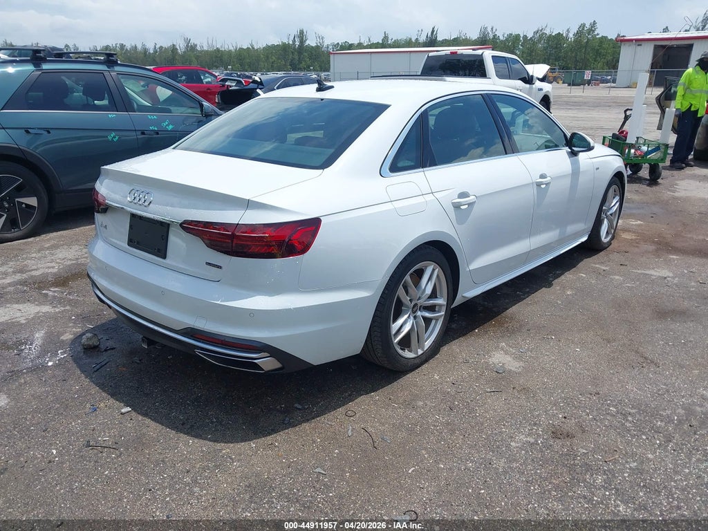 Audi A4 2024