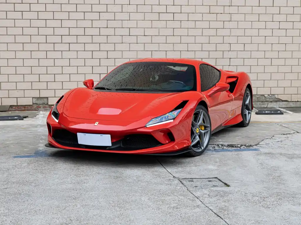 Ferrari F8 2023