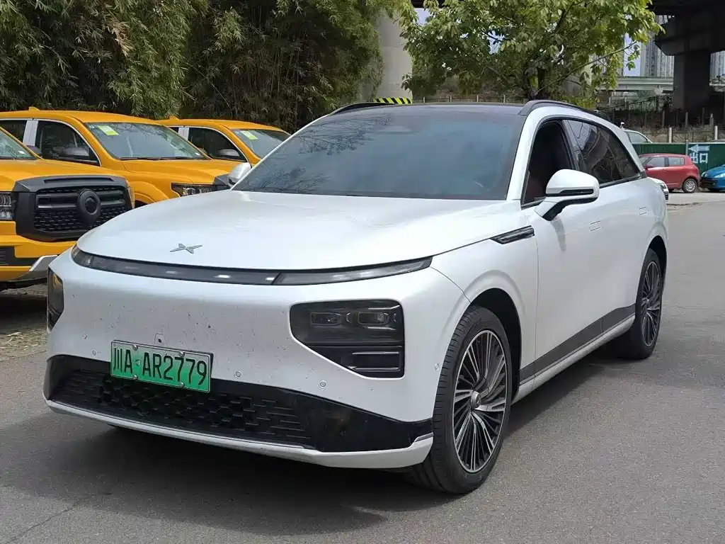 Xpeng G9 2023