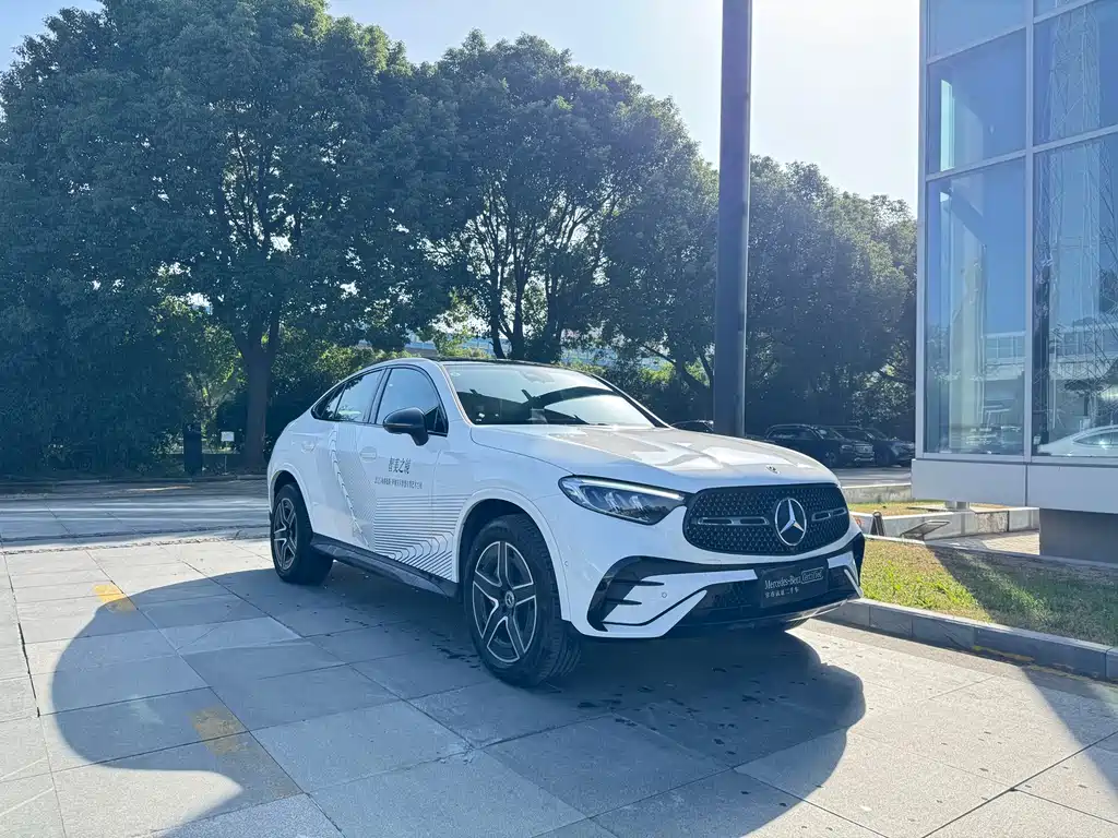 Mercedes-Benz GLC Coupe 2024