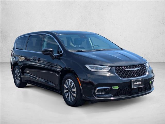 Chrysler Pacifica 2022