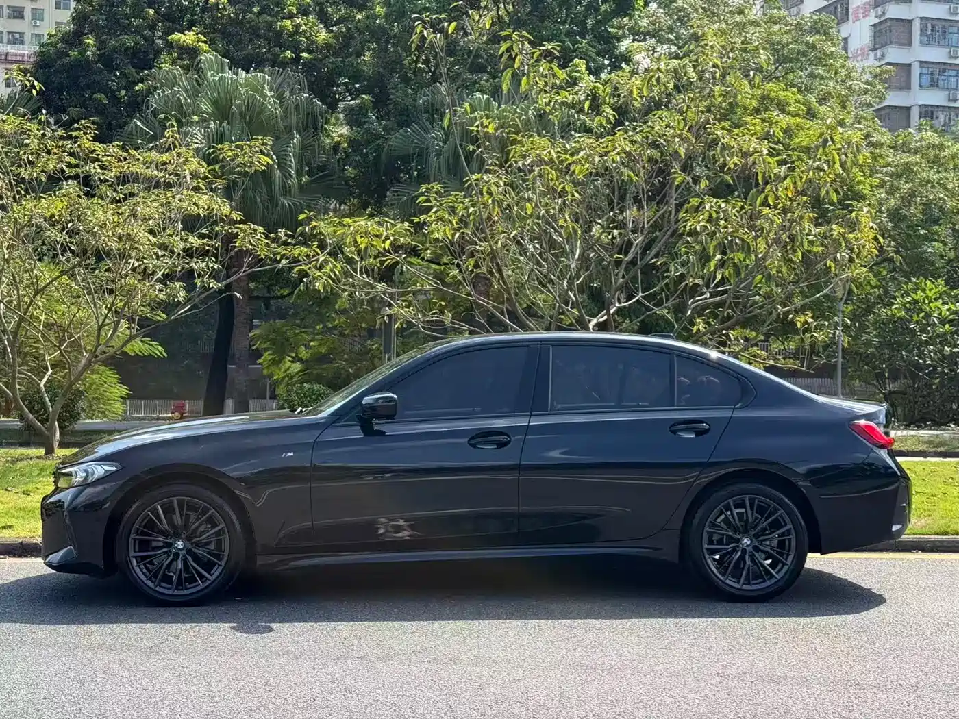 BMW 3 серии 2024