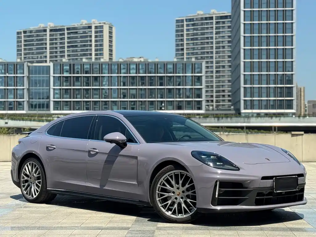 Porsche Panamera 2024