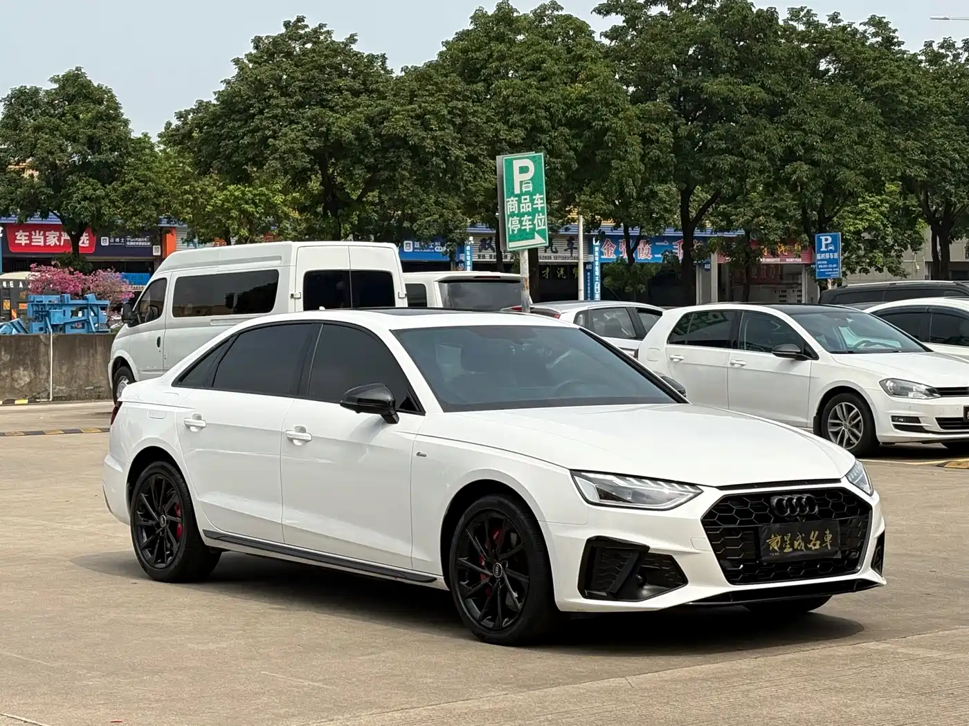 Audi A4 2023