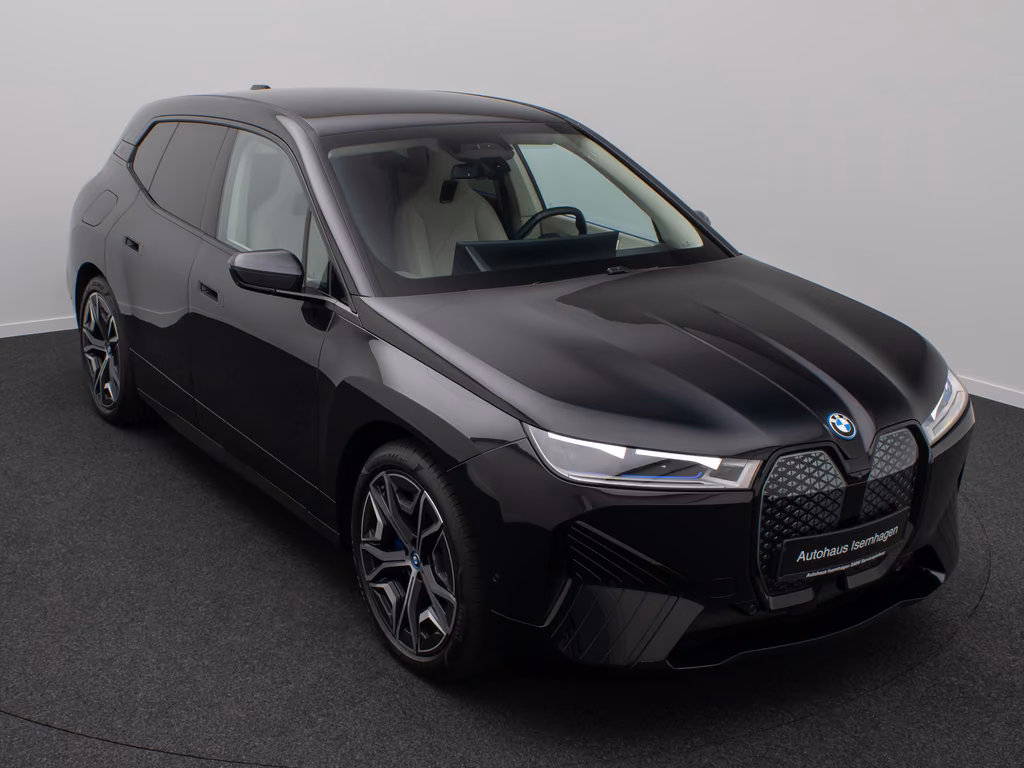 BMW iX 2023