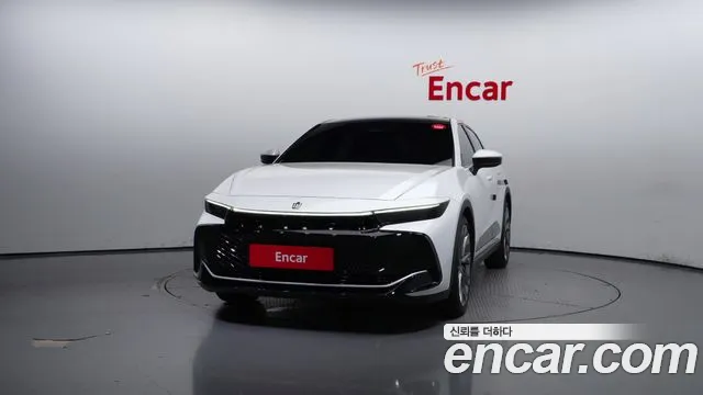 Toyota Crown 2023