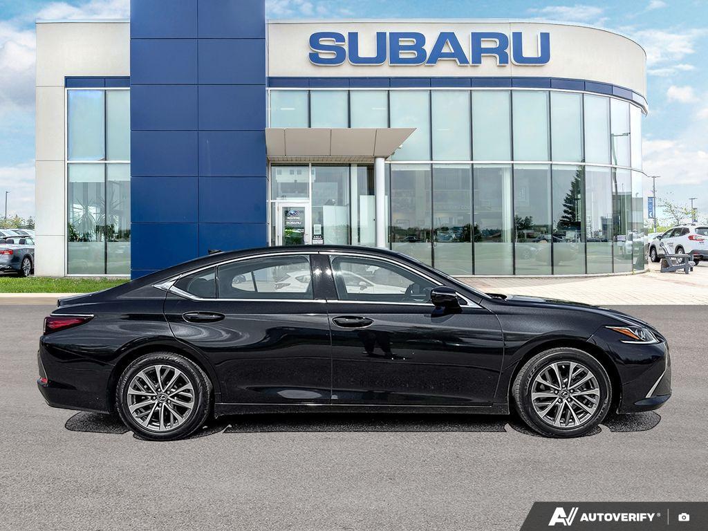 Lexus ES 2022
