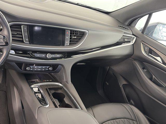 Buick Enclave 2024