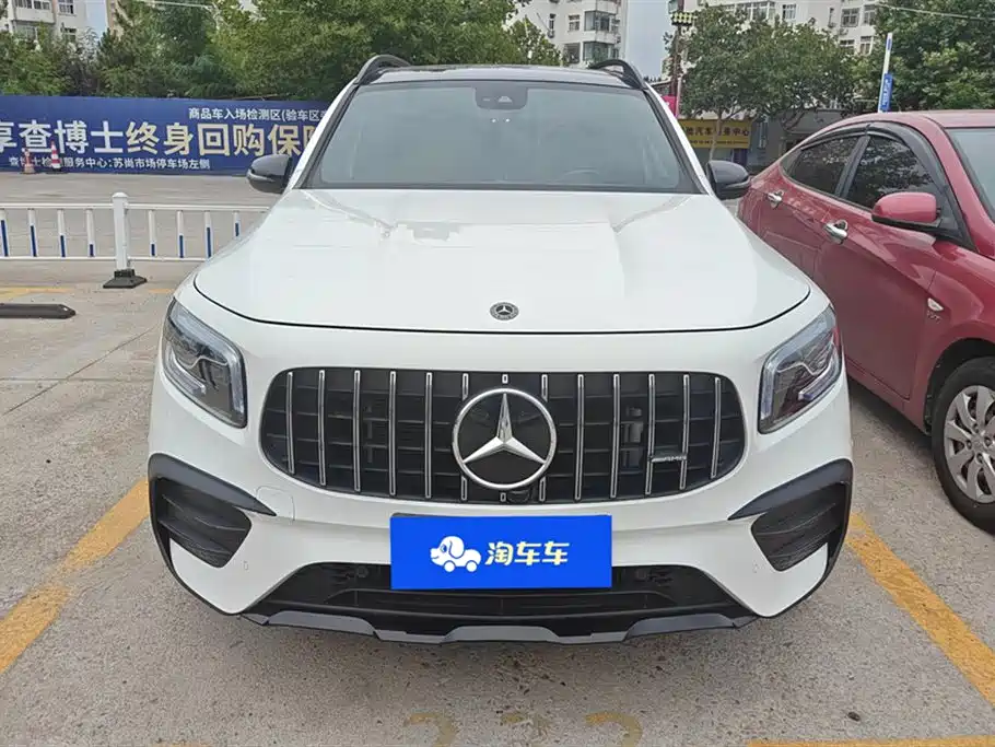 Mercedes-Benz GLB AMG 2021