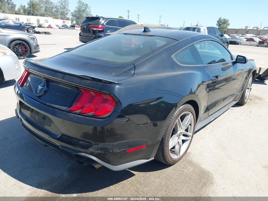 Ford Mustang 2021