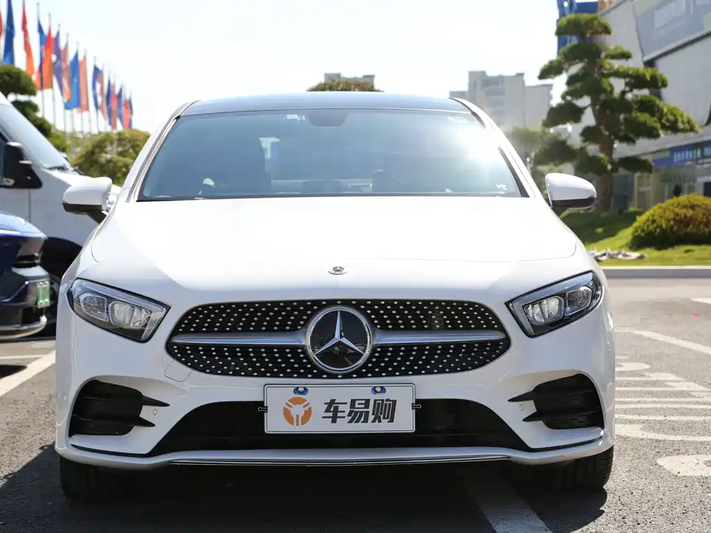 Mercedes-Benz A-Класс 2022