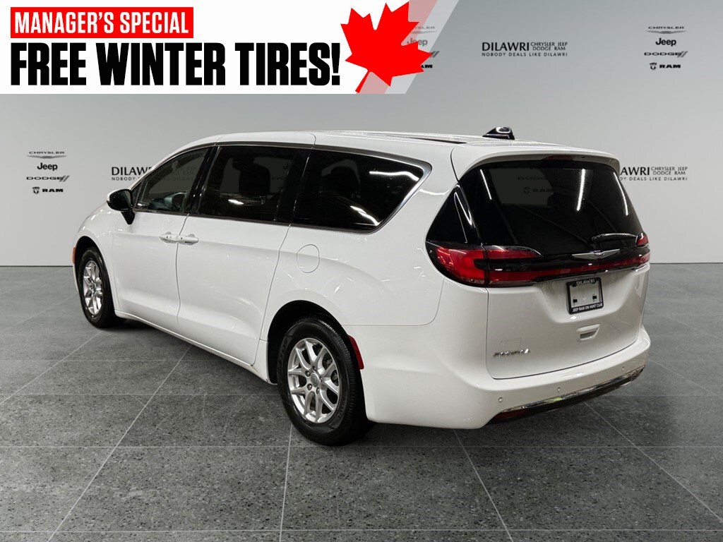 Chrysler Pacifica 2023