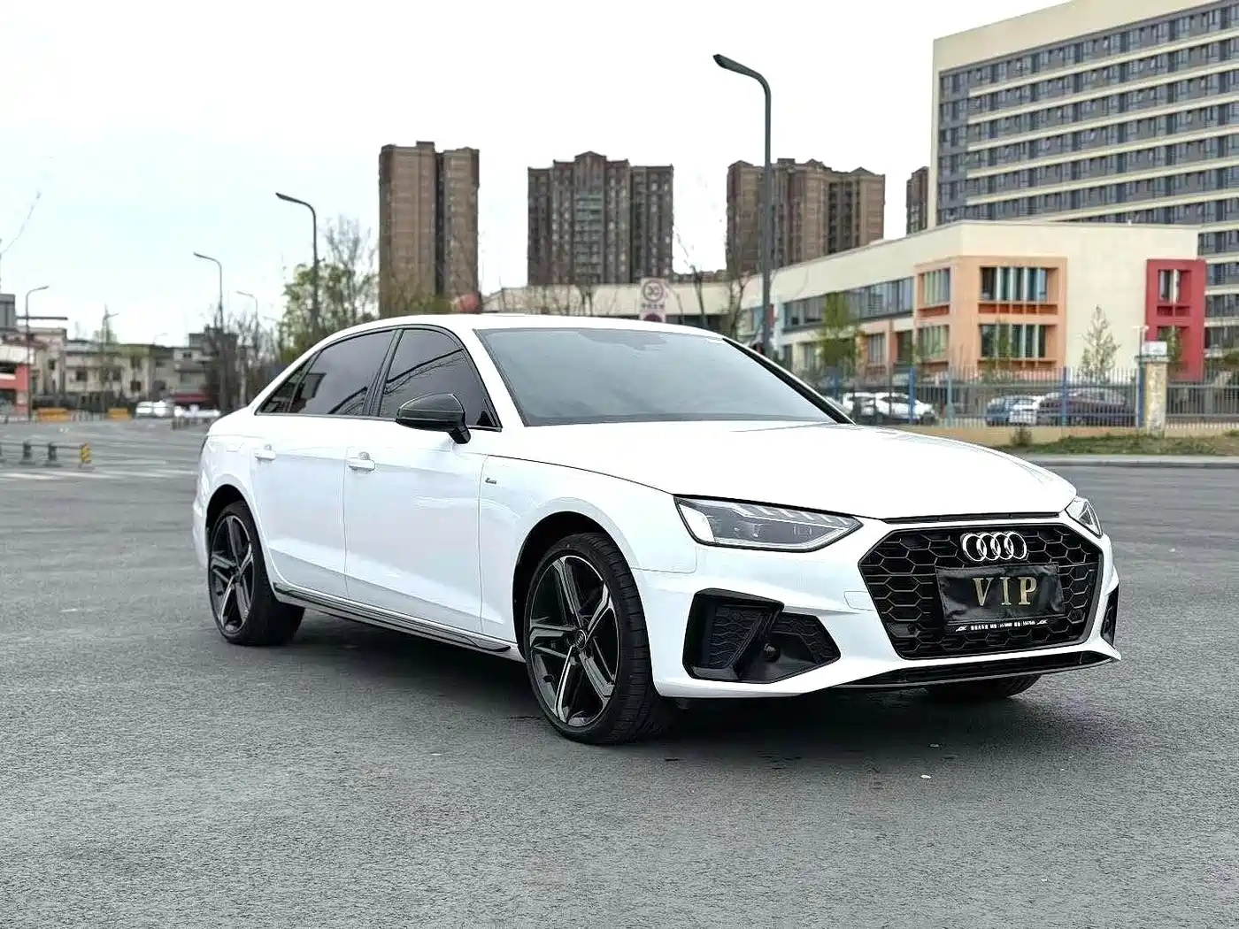 Audi A4 2025