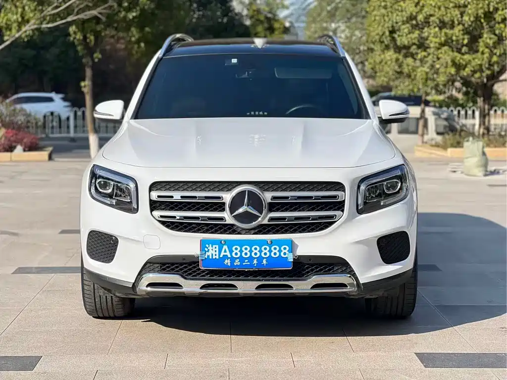 Mercedes-Benz GLB 2021