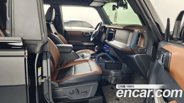 Ford Bronco 2023