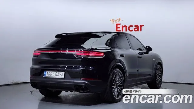 Porsche Cayenne 2022