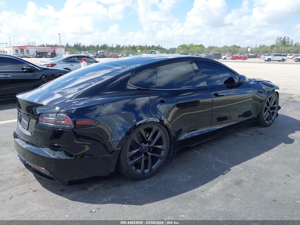 Tesla Model S 2022