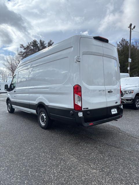 Ford Transit 2024