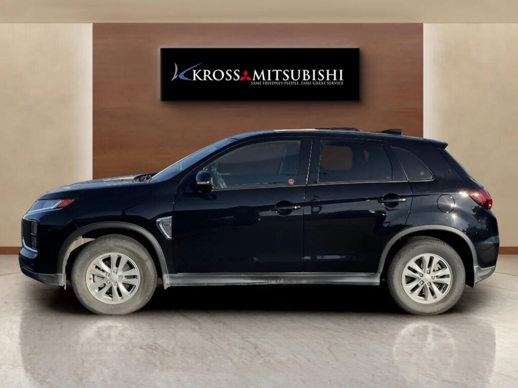 Mitsubishi RVR 2023