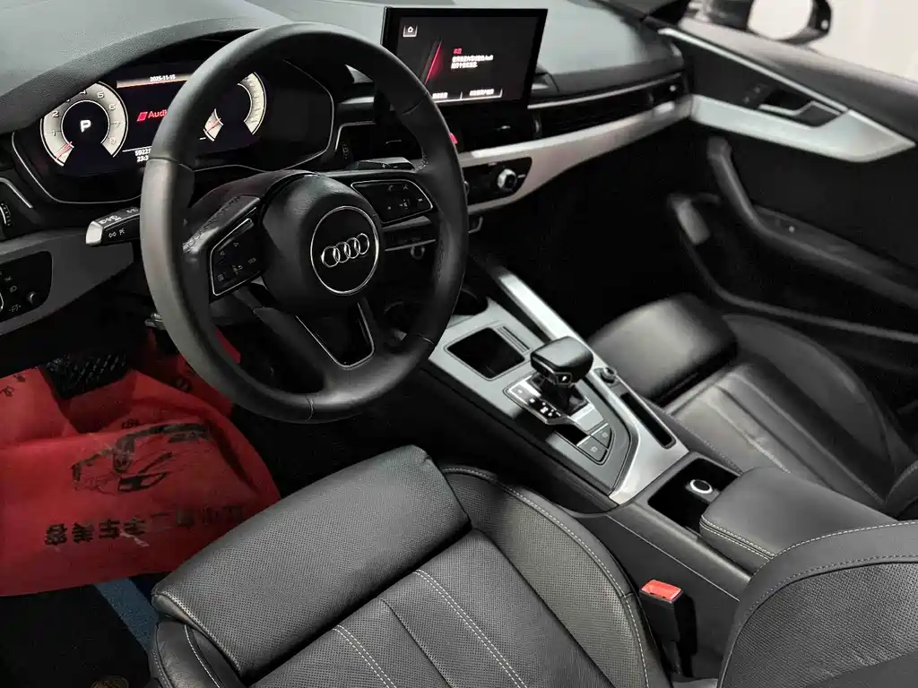 Audi A4 2022
