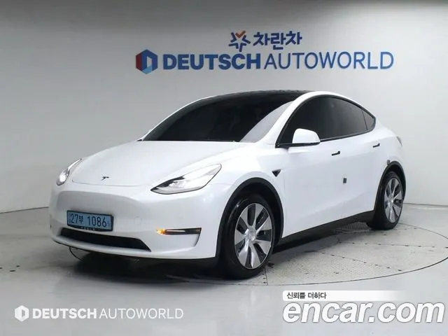 Tesla Model Y 2021