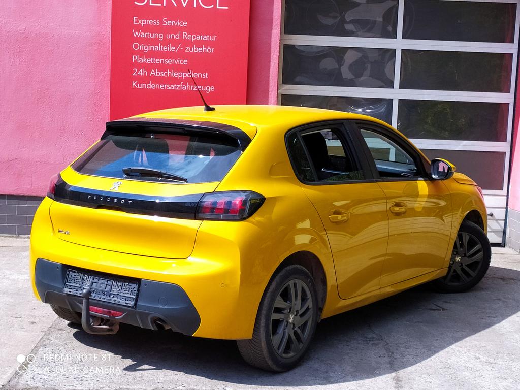 Peugeot 208 2021