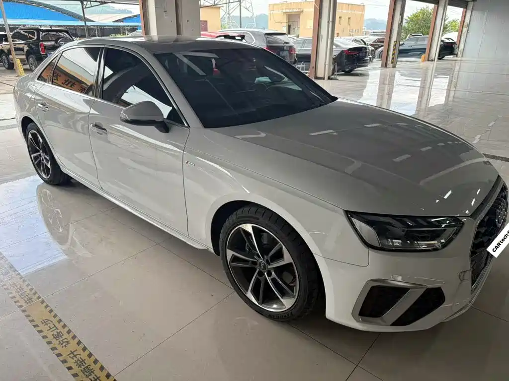 Audi A4 2022